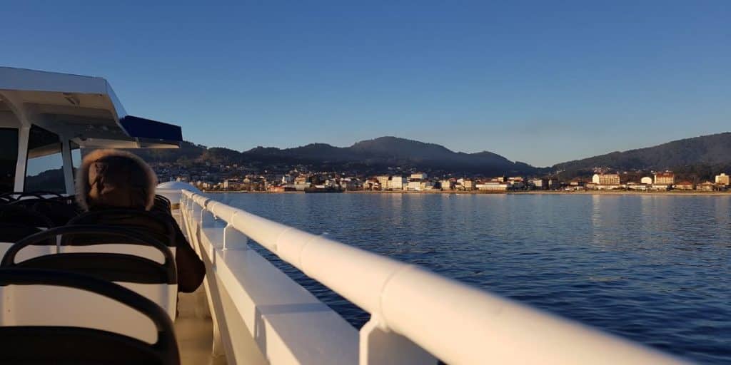 Travesía en barco a cangas do morrazo desde vigo
